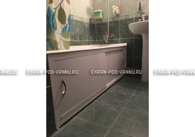 Экран  EUROPLEX Роликс белый с вставкой – купить по цене 10400 руб. в интернет-магазине в городе Екатеринбург картинка 2